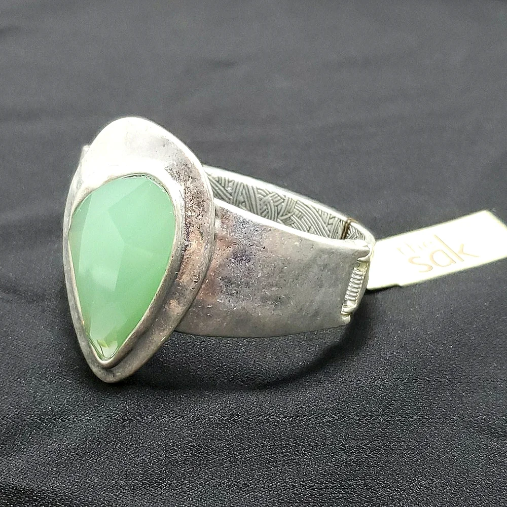 The Sak Silver tone Large Aqua Stone Hinged Bangle Bracelet - Picture 2 of 6